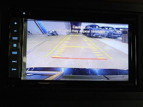 Used 2018 Mercedes-Benz Metris Passenger image 16