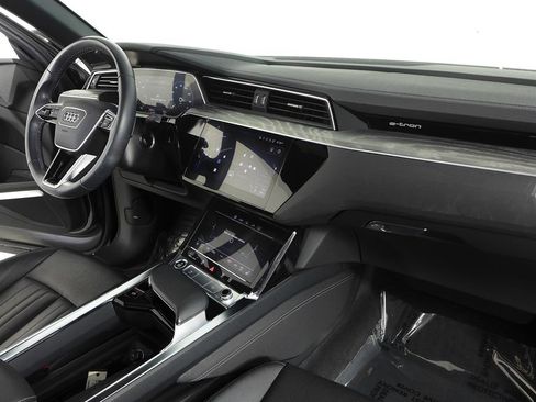 Used 2024 Audi Q8 e-tron Premium Plus w/ Premium Plus Package AWD/4WD image 13