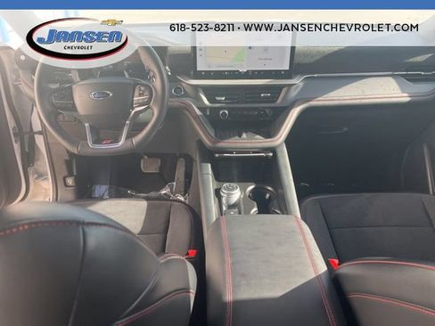 Used 2025 Ford Explorer ST AWD/4WD image 35