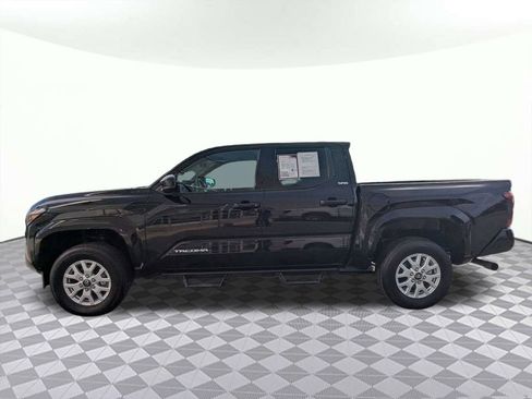 Used 2026 Toyota Tacoma Limited AWD/4WD image 6
