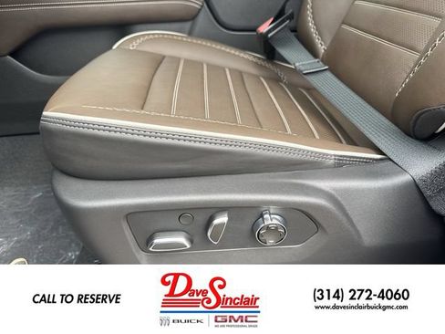 New 2026 GMC Yukon XL Denali Ultimate AWD/4WD image 12