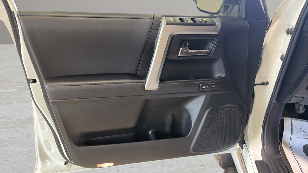 Used 2023 Toyota 4Runner Limited AWD/4WD image 15