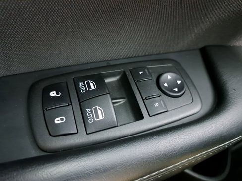 Used 2023 Dodge Challenger SXT w/ Blacktop Package image 19