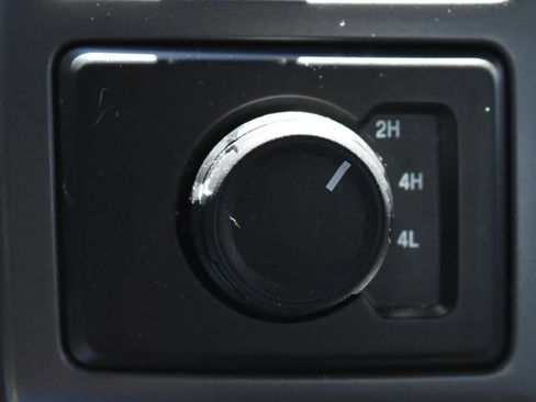 Used 2019 Ford F150 XLT AWD/4WD image 29