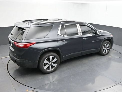 Used 2020 Chevrolet Traverse LT w/ LT Premium Package FWD image 38