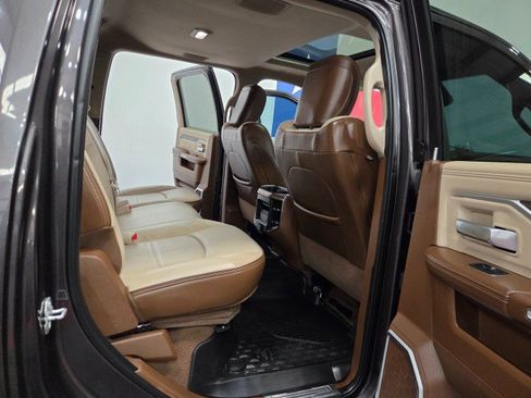 Used 2019 RAM 3500 Laramie AWD/4WD image 75