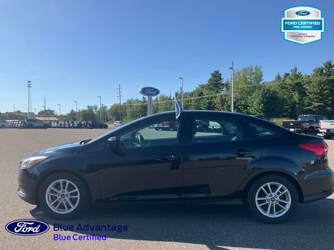 Used 2018 Ford Focus SE FWD image 23