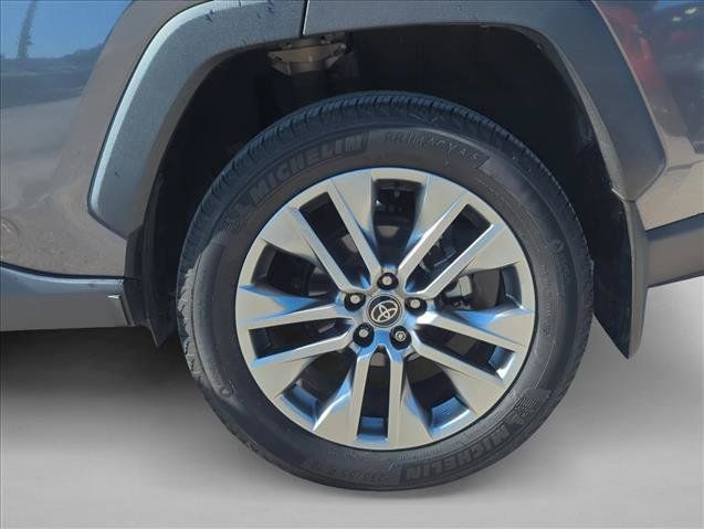 Used 2024 Toyota RAV4 XLE Premium w/ Weather Package FWD image 9