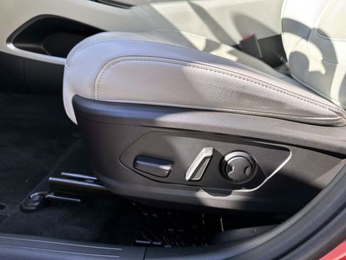 Used 2023 Hyundai Tucson Limited image 10