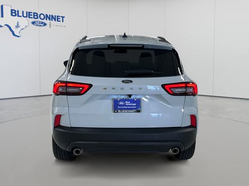 Used 2025 Ford Escape ST-Line FWD image 6