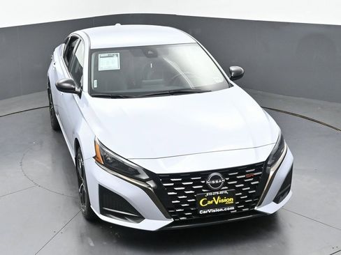 Used 2023 Nissan Altima 2.5 SR image 44