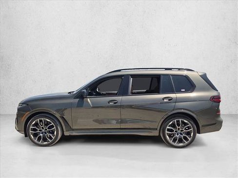 New 2027 BMW X7 xDrive40i w/ M Sport Package AWD/4WD image 5