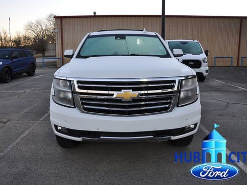 Used 2017 Chevrolet Tahoe LT image 8