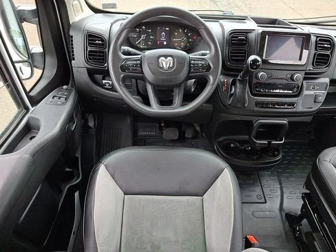 Used 2025 RAM ProMaster 2500 w/ Convenience Group FWD image 11