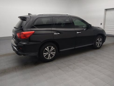 Used 2019 Nissan Pathfinder S FWD image 10