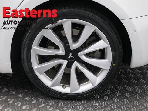 Used 2020 Tesla Model 3 Standard Range Plus image 30