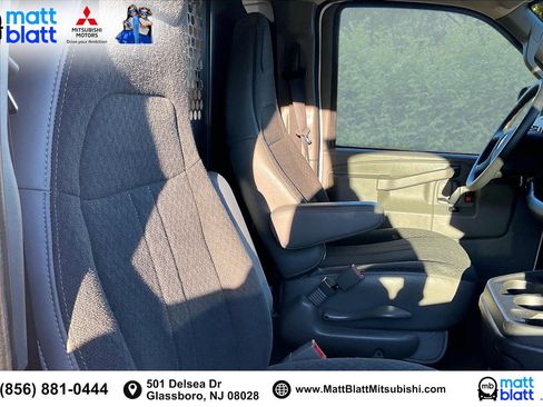 Used 2024 Chevrolet Express 2500 Work Van w/ Driver Convenience Package image 7
