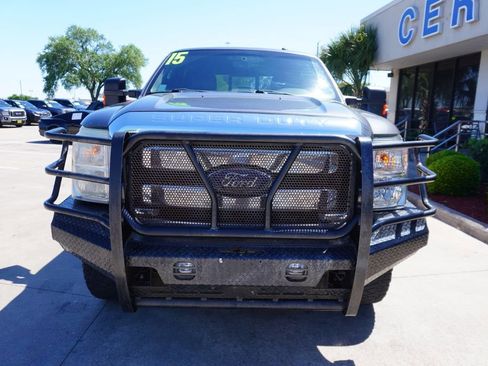 Used 2015 Ford F250 Lariat w/ Lariat Interior Package AWD/4WD image 2