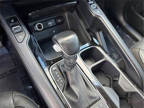 Used 2021 Kia Telluride EX w/ Towing Package image 34