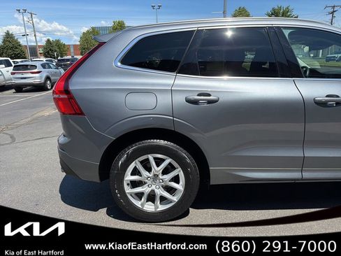 Used 2021 Volvo XC60 T5 Momentum AWD/4WD image 7