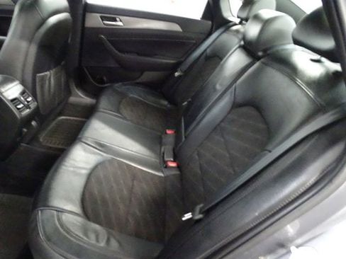 Used 2018 Hyundai Sonata Sport image 4