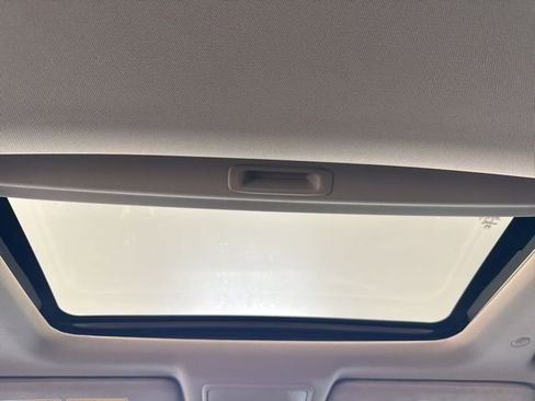 Certified 2023 Honda CR-V EX image 24