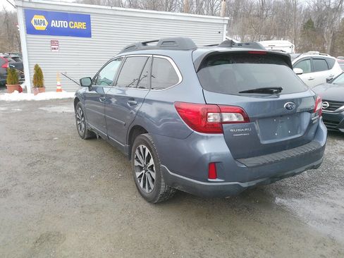 Used 2016 Subaru Outback 2.5i Limited image 10