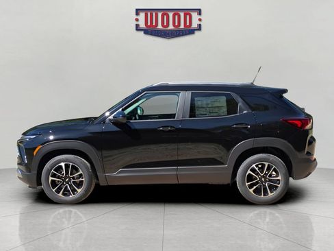 New 2026 Chevrolet TrailBlazer LT w/ LT Cold Weather Package FWD image 4