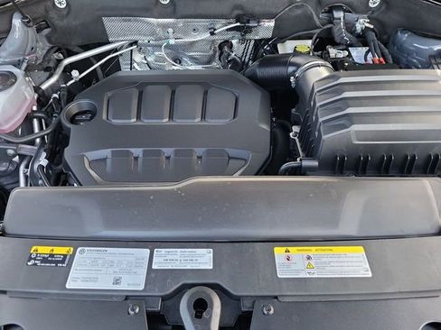 New 2026 Volkswagen Atlas Cross Sport SEL Premium R-Line AWD/4WD image 21