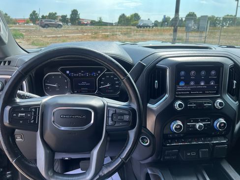 Used 2020 GMC Sierra 2500 Denali w/ Denali Ultimate Package AWD/4WD image 22