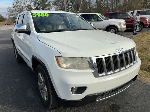 Used 2013 Jeep Grand Cherokee Limited image 2