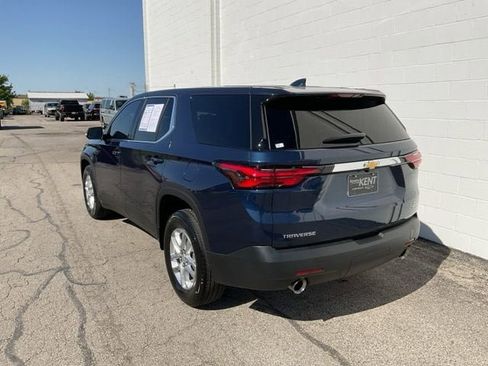 Used 2023 Chevrolet Traverse LS w/ Safety Package image 29