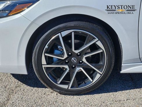 Used 2025 Nissan Sentra SR image 13