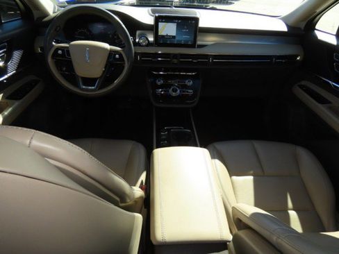 Used 2021 Lincoln Corsair FWD w/ Equipment Group 101A image 24