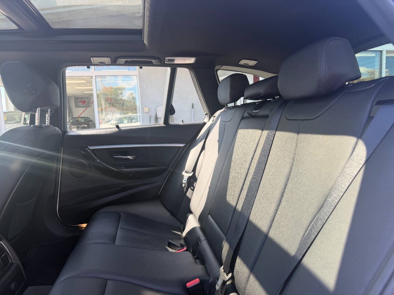 Used 2016 BMW 328i xDrive Wagon AWD/4WD image 24