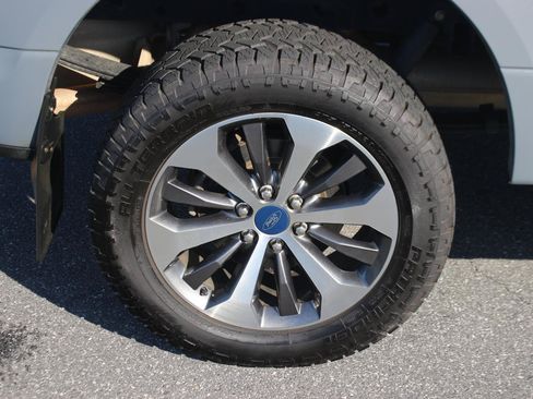 Used 2020 Ford F150 XL w/ Equipment Group 101A Mid AWD/4WD image 36