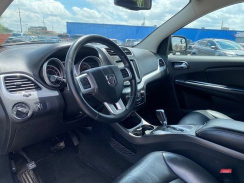 Used 2013 Dodge Journey Crew FWD image 10