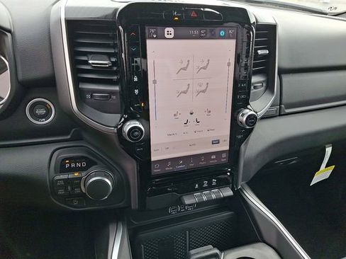 New 2026 RAM 1500 4x4 Crew Cab image 11