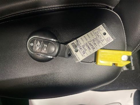 Used 2015 MINI Cooper S image 55