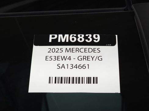 Used 2025 Mercedes-Benz E 53 AMG e 4MATIC Sedan image 41