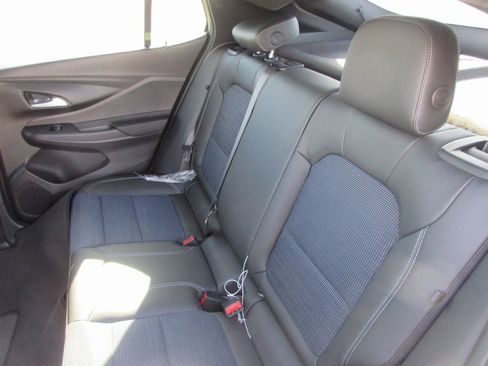 New 2026 Buick Envista Preferred image 14