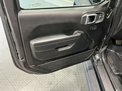 Used 2024 Jeep Wrangler Sport S image 26