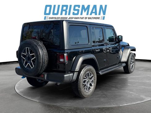 Used 2023 Jeep Wrangler Unlimited image 6