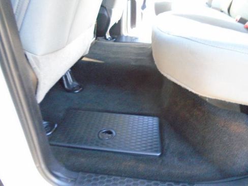 Used 2017 RAM 3500 Tradesman w/ Chrome Appearance Group image 28