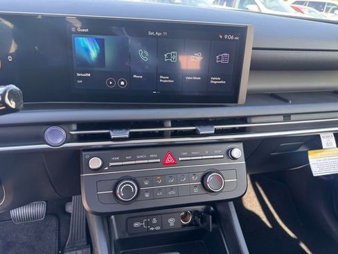 New 2026 Hyundai Tucson SE image 17