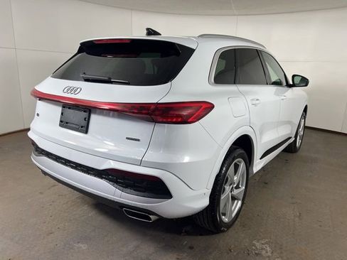 New 2025 Audi Q5 Premium Plus image 7