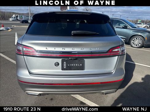 Certified 2023 Lincoln Nautilus AWD w/ Premium Package image 4