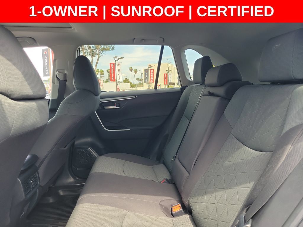 Used 2023 Toyota RAV4 XLE w/ Convenience Package FWD image 17
