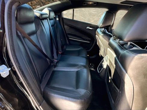 Used 2021 Dodge Charger SXT w/ Leather Interior Group image 23