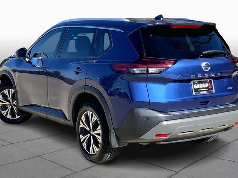 Used 2021 Nissan Rogue SV w/ Premium Package image 10